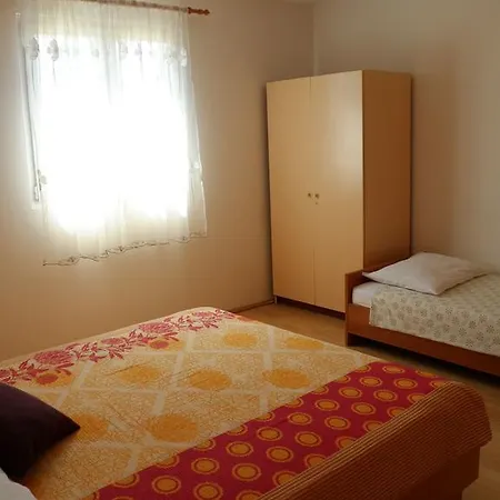 Boja Apartment *