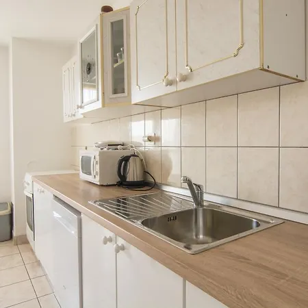 Apartment Boja *