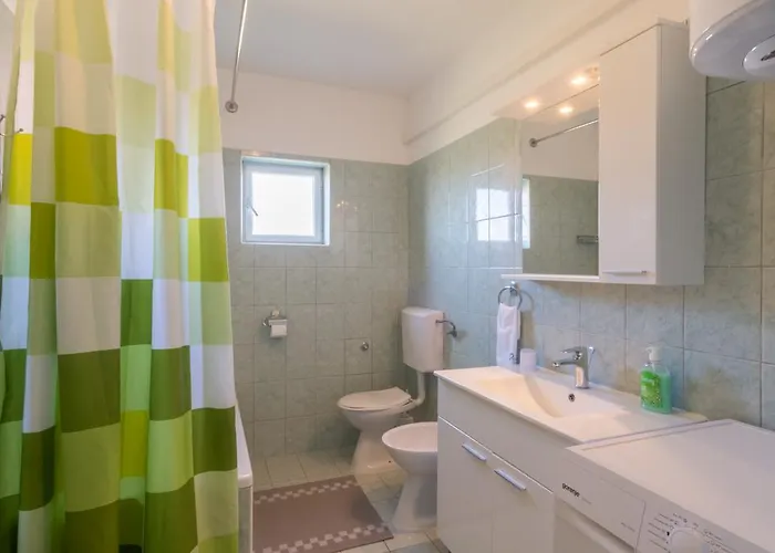 Апартаменты Boja Биоград-на-Мору